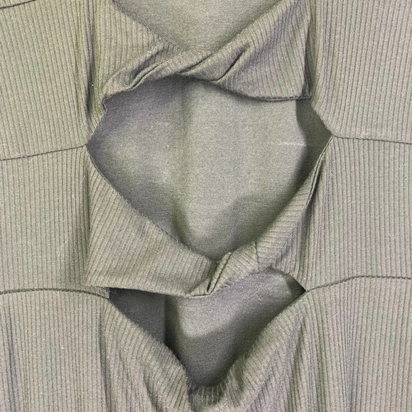 FOURTEENTH PLACE Black Ribbed Twist-Back Maxi Dress - NWOT - Picture 7 of 10